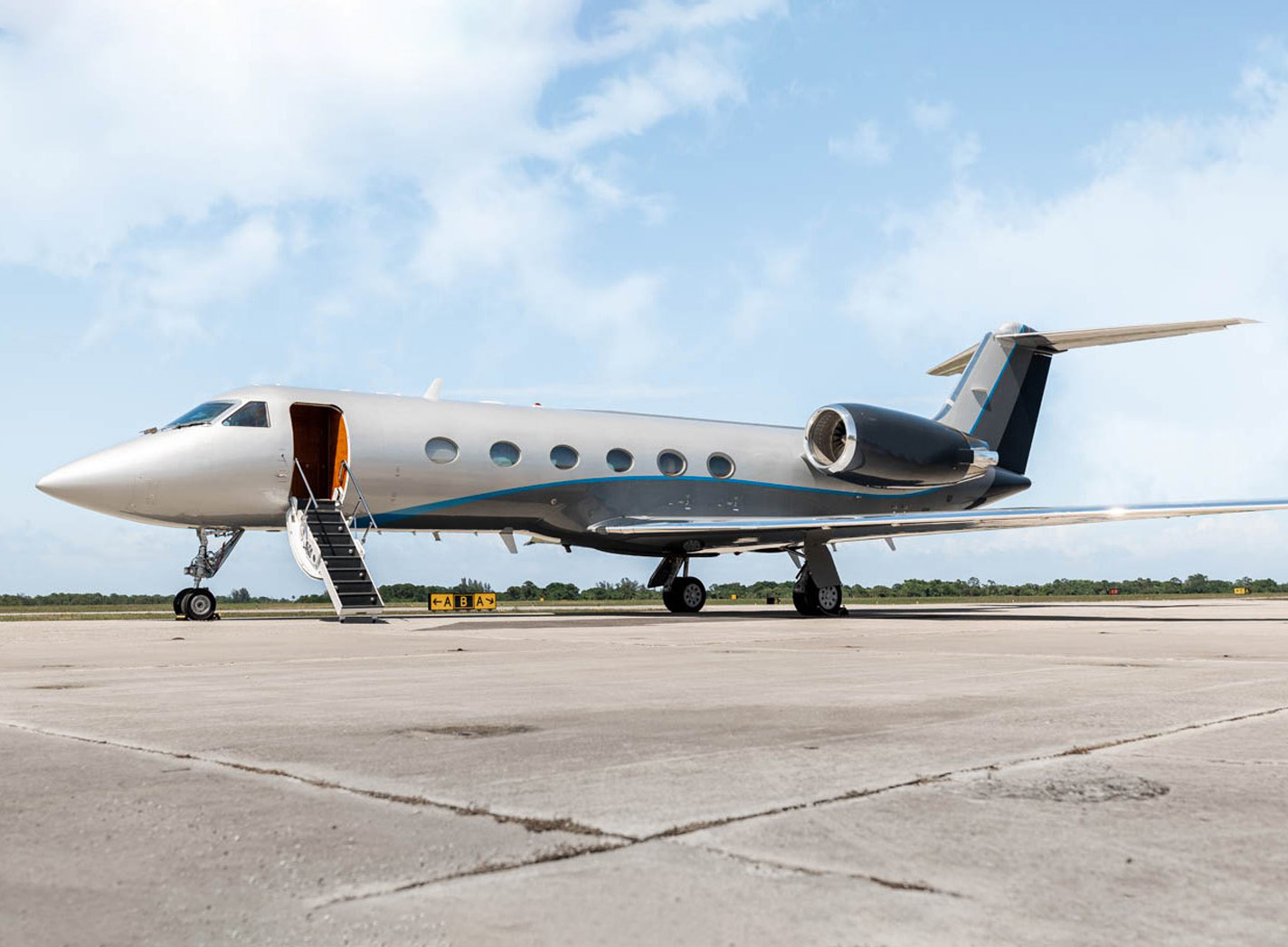 N We Gulfstream Giv Sp Heavy Jets Fly Alliance