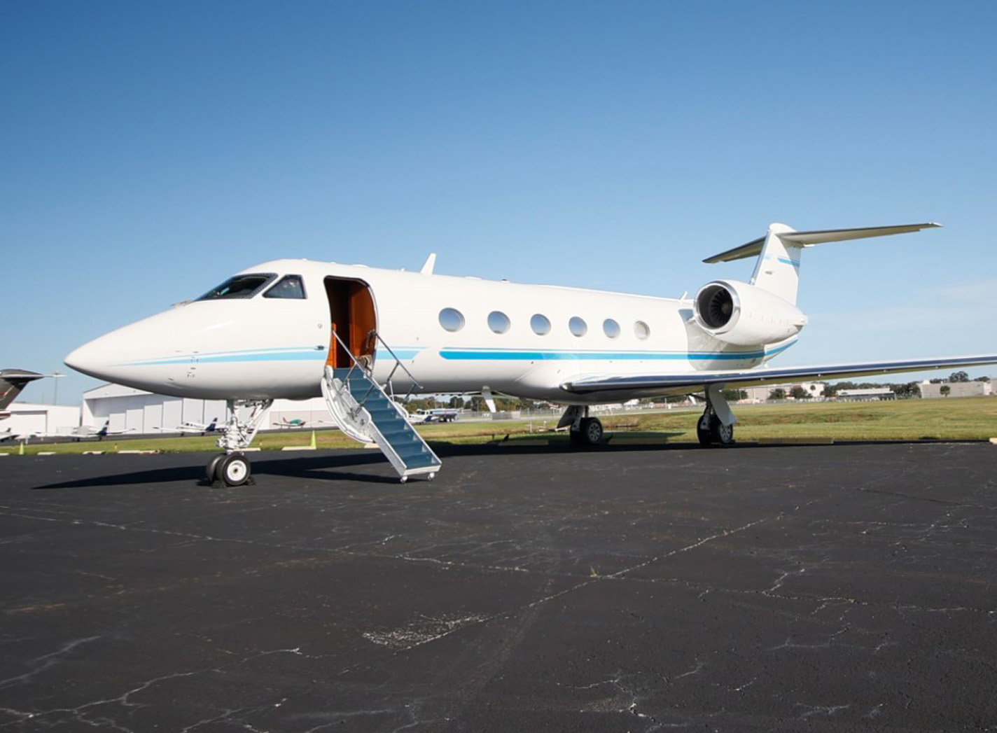 N Qc Gulfstream Giv Sp Heavy Jets Fly Alliance