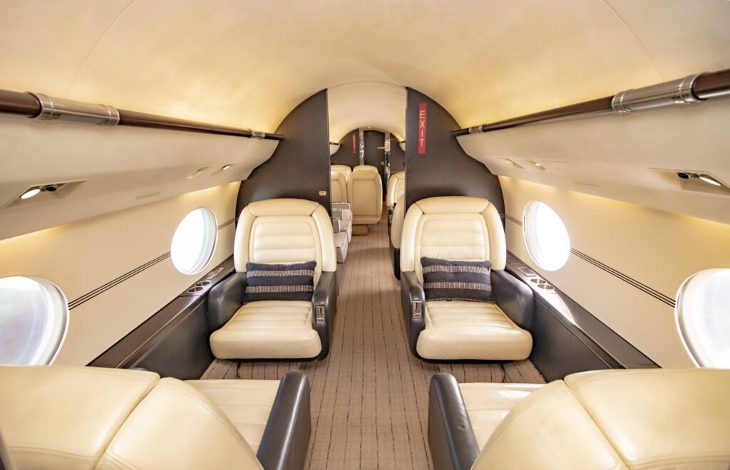 Gulfstream GIV-SP N495WG Interiors