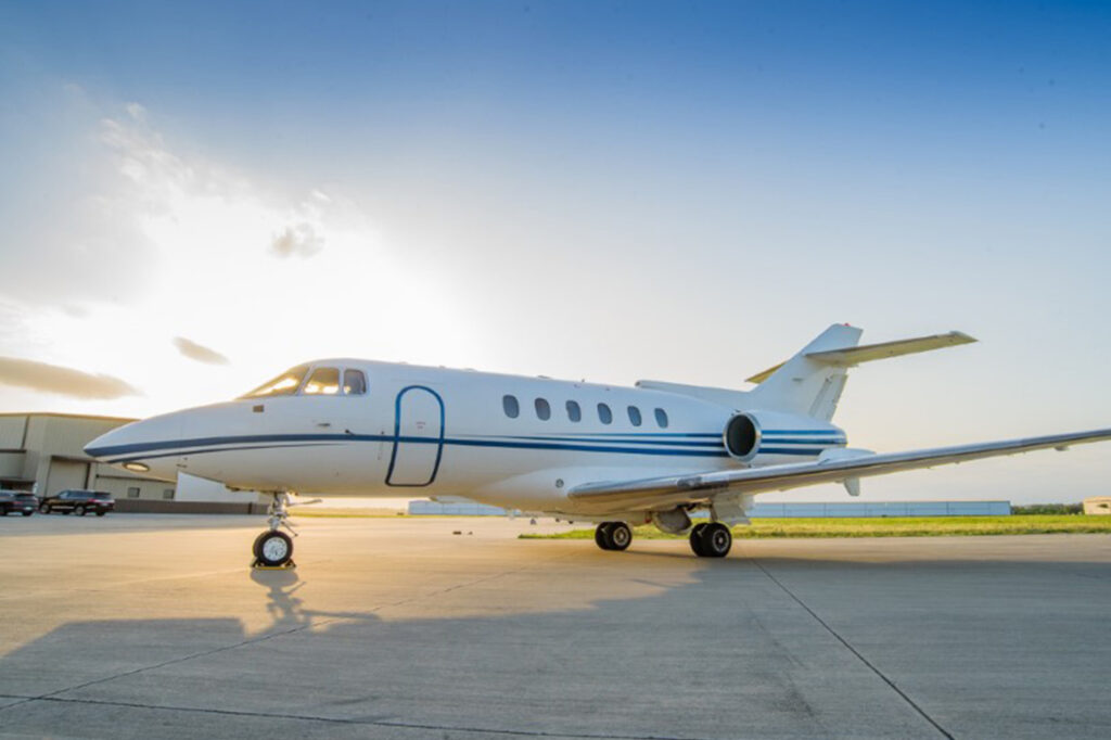 Hawker 800A N800RG