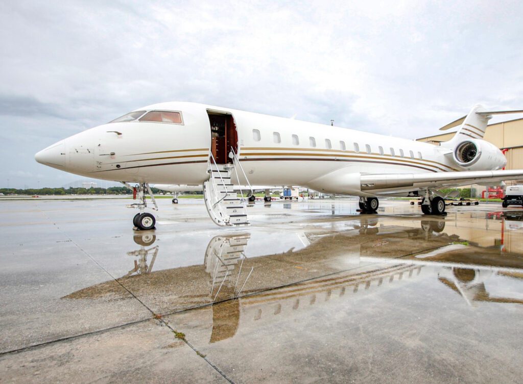 Global Express N83WG