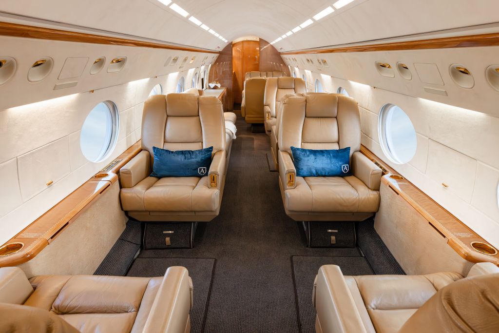 Cabin looking aft — forward executive chairs