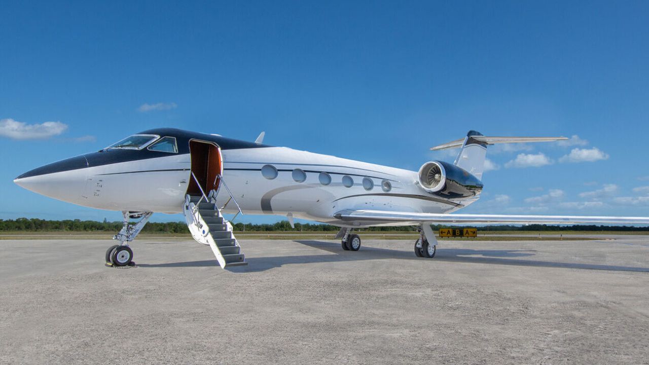 N53WG jet tail number